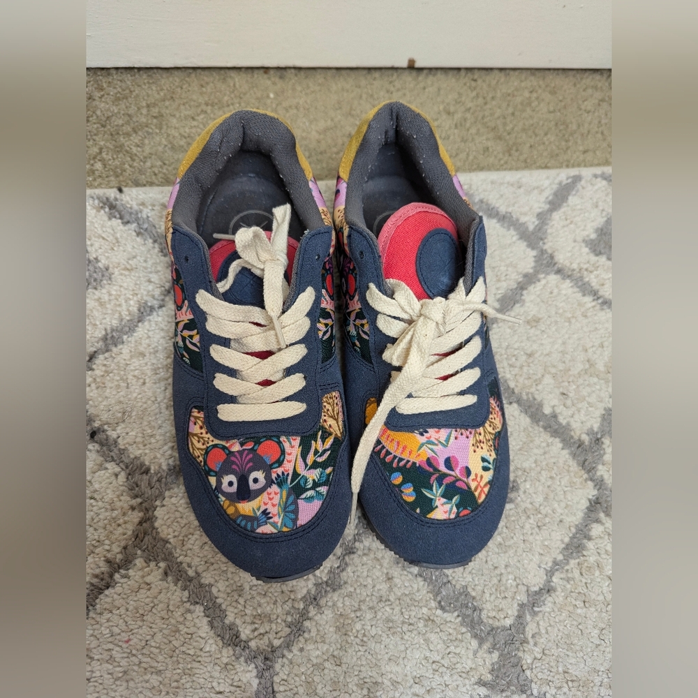 Inkkas sneakers us women's size 9